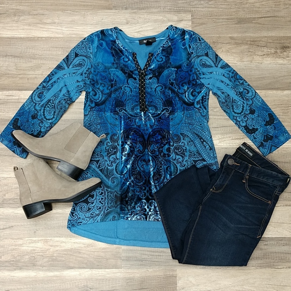 Women's Dressy Top